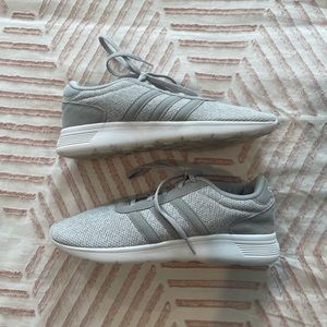 Women’s Adidas Tennis Shoe • Grey • Size 7.5